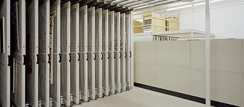 Weltkulturen Museum Depot, Frankfurt am Main, Riederwald © Armin Linke, 2013 , www.arminlinke.com