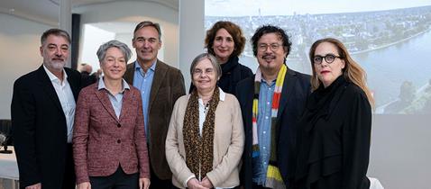 M. Wagner K, I. Hartwig, J. Gerchow, E. Raabe, M. Wenzel, P. Schmal und S. Pfeffer (v. l. n. r.), © Kulturdezernat Frankfurt, Foto: Salome Roessler